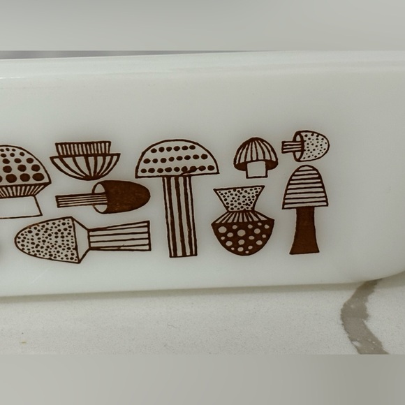 Vintage Glasbake Mushroom Meatloaf - Picture 3 of 7